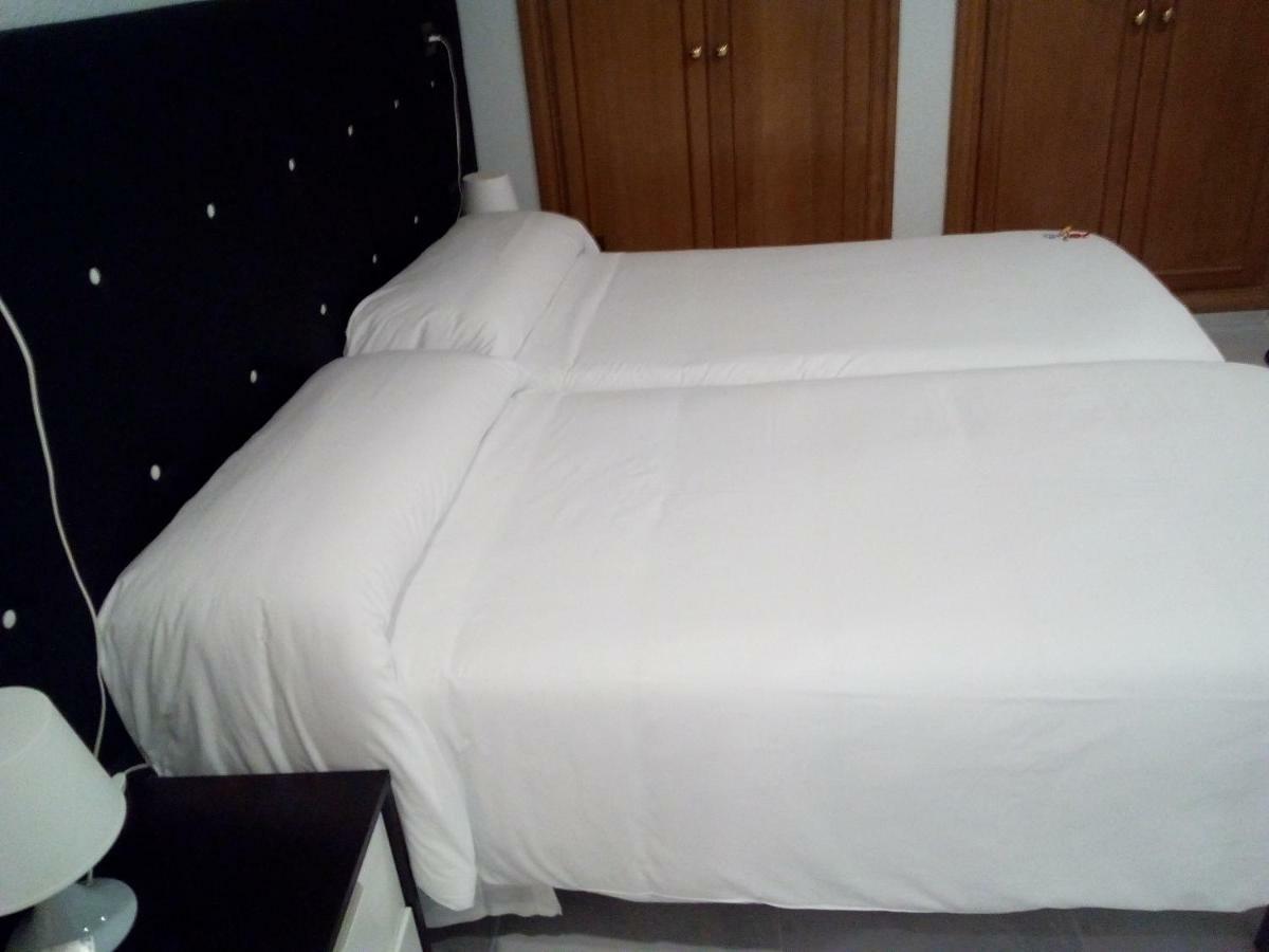 Hotel La Bilbaina Vitoria-Gasteiz Pokój zdjęcie