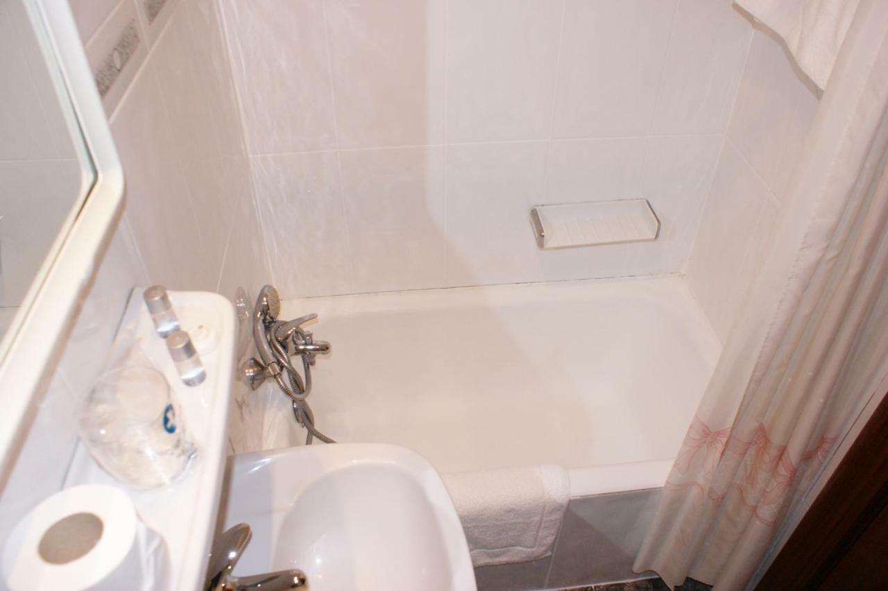 Hotel La Bilbaina Vitoria-Gasteiz Pokój zdjęcie